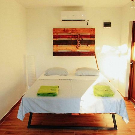 Bed and Breakfast Donkey Farm Martinici - Farma Magaraca Martinici Danilovgrad Exterior foto