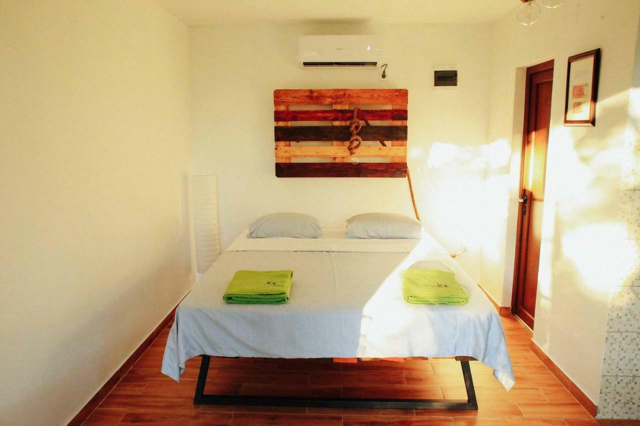 Bed and Breakfast Donkey Farm Martinici - Farma Magaraca Martinici Danilovgrad Exterior foto
