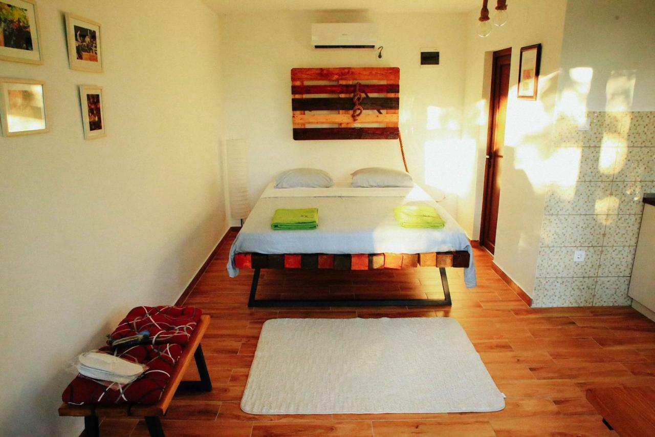 Bed and Breakfast Donkey Farm Martinici - Farma Magaraca Martinici Danilovgrad Exterior foto
